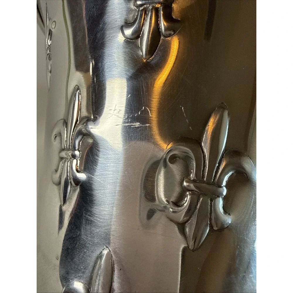 Vintage Fleur De Lis Silver Aluminum Pedestal Vase 10.5